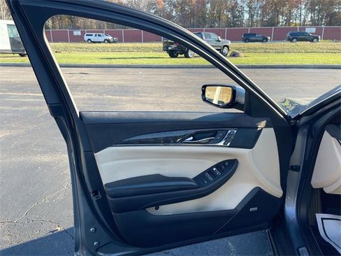 Certified 2018 Cadillac CTS Luxury image 23