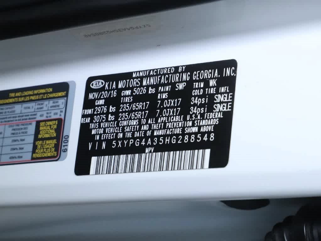 Used 2017 Kia Sorento FWD image 19