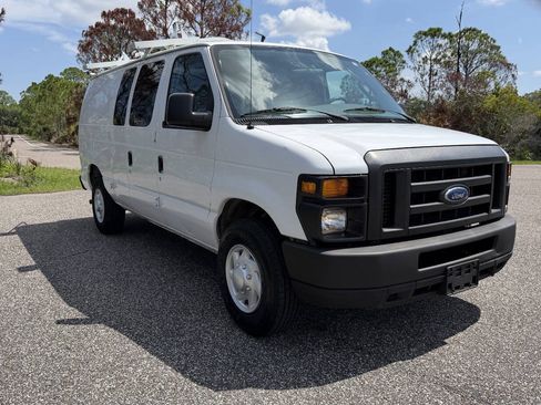 Used 2008 Ford E-250 and Econoline 250 RWD image 7