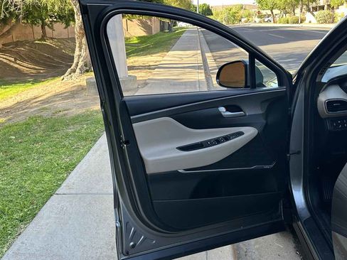 Used 2019 Hyundai Santa Fe SEL AWD/4WD image 40
