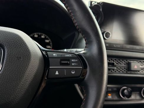 Used 2024 Honda HR-V Sport image 8