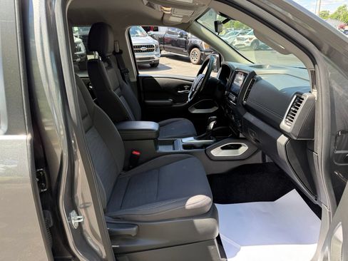 Used 2023 Nissan Frontier SV w/ SV Convenience Package AWD/4WD image 37