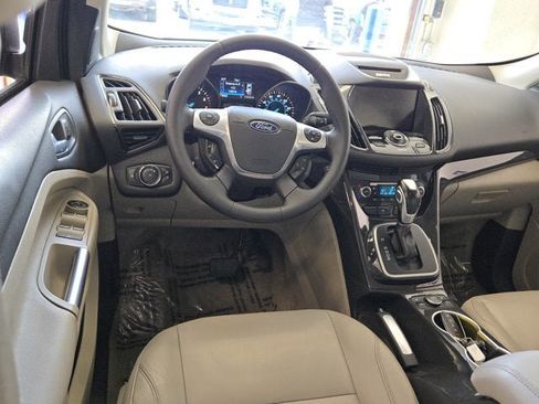 Used 2014 Ford Escape Titanium FWD image 18