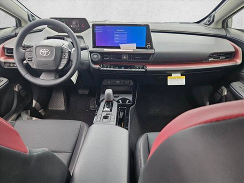 New 2026 Toyota Prius Plug-In Hybrid FWD image 14