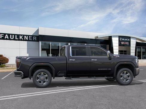 New 2026 GMC Sierra 2500 SLT image 28