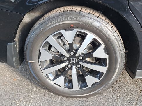 New 2026 Honda Odyssey EX-L image 7