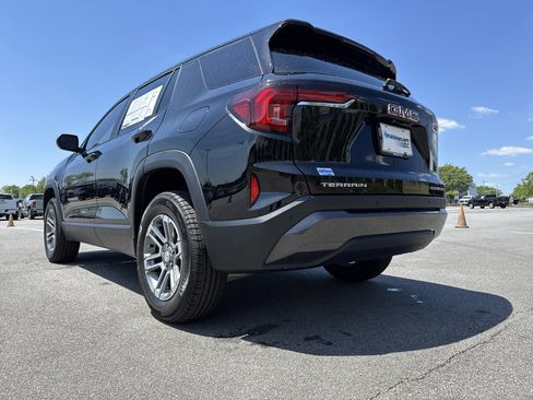 New 2026 GMC Terrain Elevation image 8