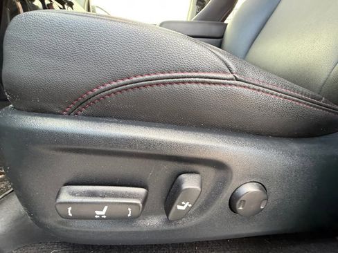 Used 2021 Toyota 4Runner TRD Off-Road Premium image 29