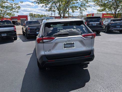 Certified 2022 Toyota RAV4 XLE AWD/4WD image 10