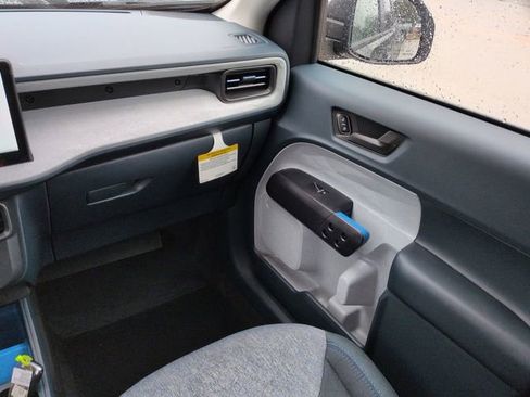 New 2026 Ford Maverick XLT image 17