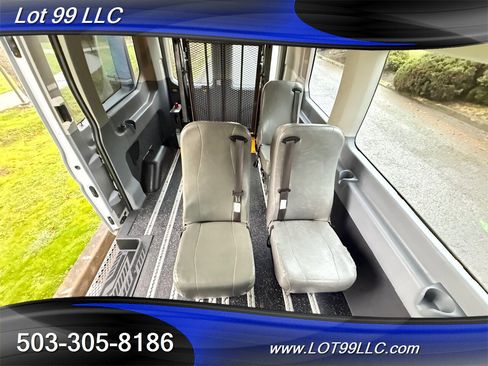 Used 2018 Ford Transit 150 XL image 57