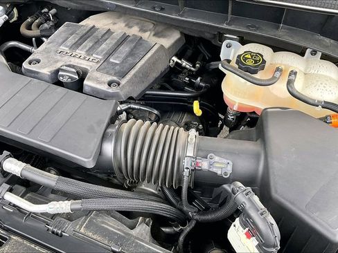 Used 2022 Chevrolet Silverado 1500 LT image 32