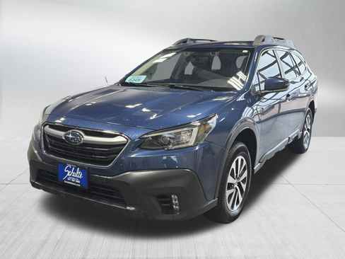 Used 2022 Subaru Outback Premium w/ Popular Package #1 AWD/4WD image 3