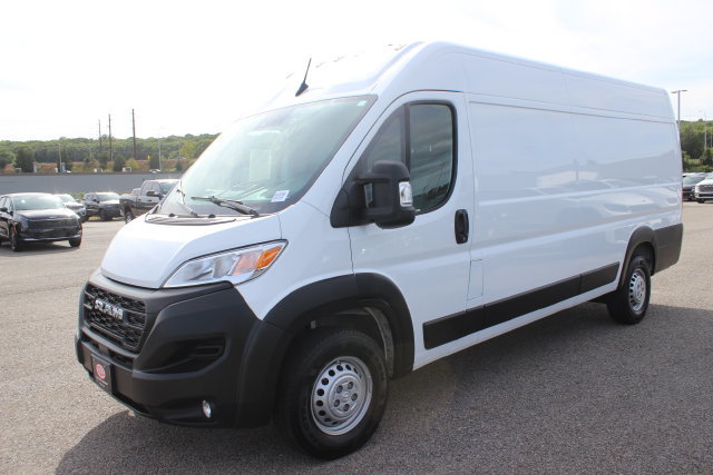 Used 2026 RAM ProMaster 3500 w/ Convenience Group FWD image 2