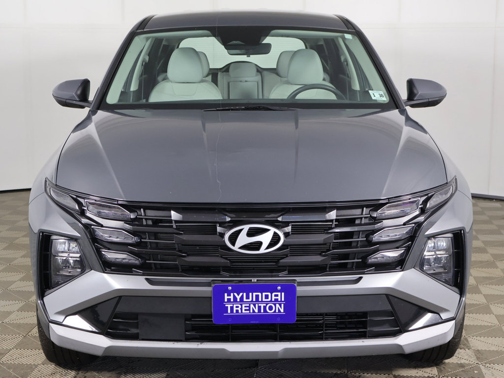 Certified 2025 Hyundai Tucson SE AWD/4WD image 9