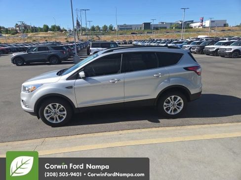 Used 2018 Ford Escape SEL AWD/4WD image 4