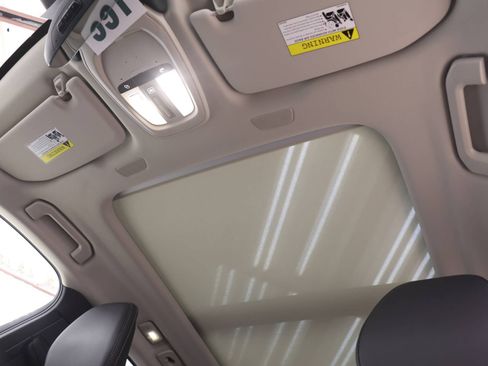 Certified 2024 Volvo XC60 B5 Ultimate w/ Protection Package Premier image 19