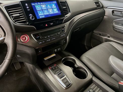 Used 2023 Honda Passport EX-L image 25