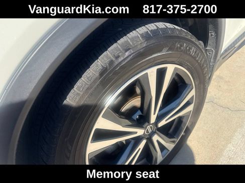 Used 2017 Nissan Rogue SL w/ SL Premium Package FWD image 5