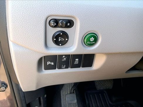 Used 2020 Honda Pilot Elite image 33