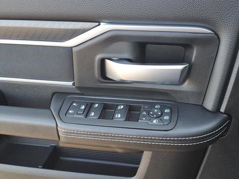 Used 2025 RAM 2500 Big Horn image 4