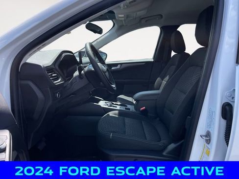 New 2024 Ford Escape Active w/ Tech Pack #2 AWD/4WD image 9