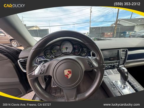 Used 2014 Porsche Panamera S w/ Premium Package Plus image 11
