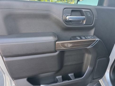 Used 2022 Chevrolet Silverado 1500 RST w/ Bed Protection Package RWD image 10