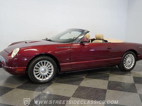 Used 2004 Ford Thunderbird image 7