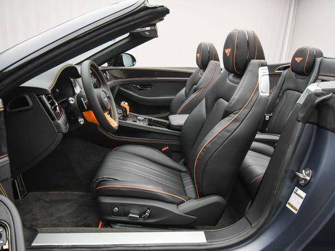 New 2026 Bentley Continental GTC AWD/4WD image 19