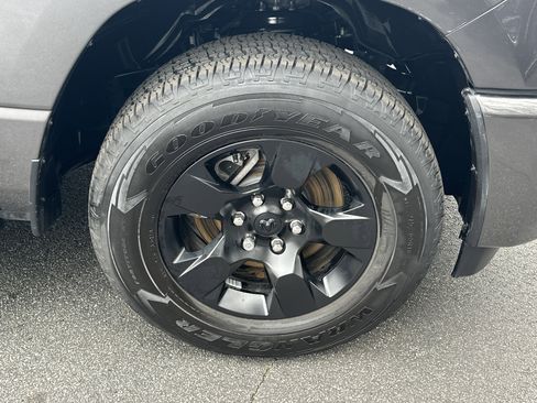 Used 2025 RAM 1500 Tradesman w/ Night Edition image 16