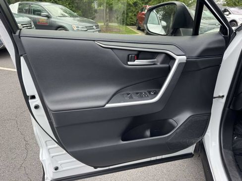 Used 2023 Toyota RAV4 XSE w/ XSE Grade Weather Package AWD/4WD image 9