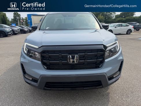 Used 2025 Honda Ridgeline Black Edition image 2