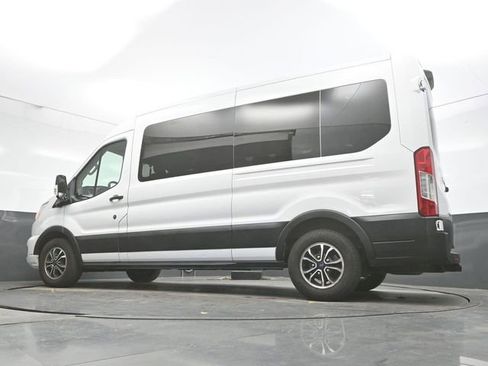 Used 2022 Ford Transit 350 XLT image 35