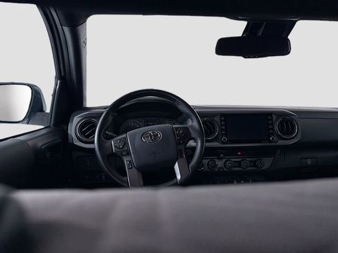 Certified 2020 Toyota Tacoma TRD Off-Road w/ Technology Package image 20