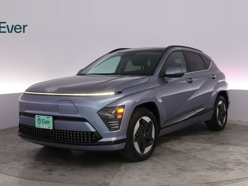 Used 2024 Hyundai Kona Limited FWD image 2