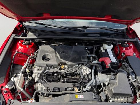 Used 2024 Toyota Camry LE image 9