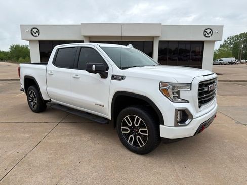 Used 2020 GMC Sierra 1500 AT4 w/ AT4 Premium Package image 2