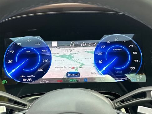 Used 2023 Mercedes-Benz EQS 580 4MATIC Sedan w/ Exclusive Trim Package image 30