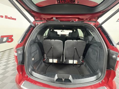 Used 2018 Ford Explorer XLT w/ Equipment Group 201A image 45