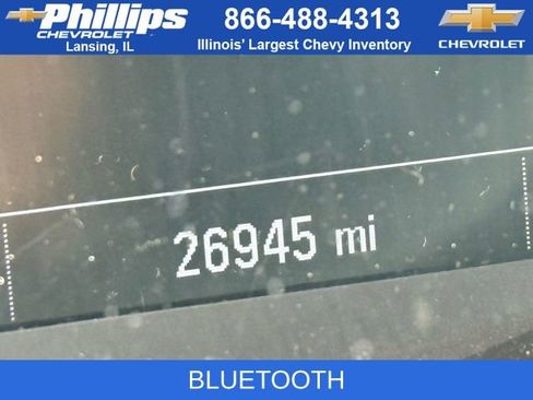 Used 2022 Chevrolet Trax LS w/ Tint and Cruise Package image 9