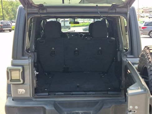 Used 2020 Jeep Wrangler Unlimited Sport AWD/4WD image 27