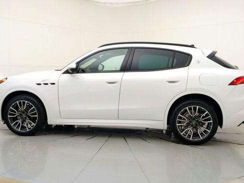 Used 2024 Maserati Grecale GT image 10