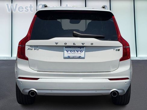 Used 2019 Volvo XC90 T5 Momentum w/ Protection Package Premier AWD/4WD image 6