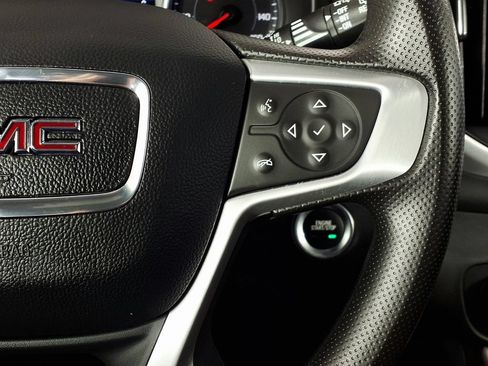 Used 2023 GMC Terrain SLE FWD image 18