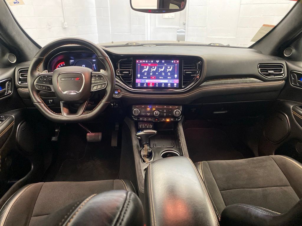 Used 2023 Dodge Durango R/T w/ Hemi Orange Plus Package AWD/4WD image 11
