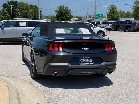 Used 2024 Ford Mustang Premium RWD image 5