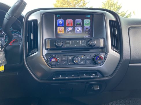 Used 2017 Chevrolet Silverado 2500 LT w/ LT Fleet Convenience Package image 10