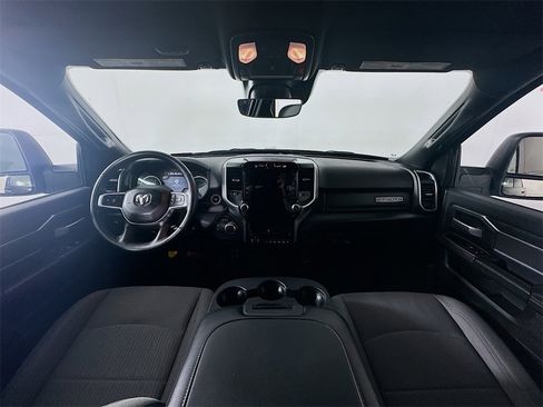 Used 2024 RAM 2500 Big Horn w/ Safety Group image 10