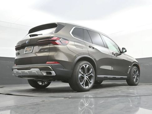 New 2026 BMW X5 xDrive40i AWD/4WD image 46